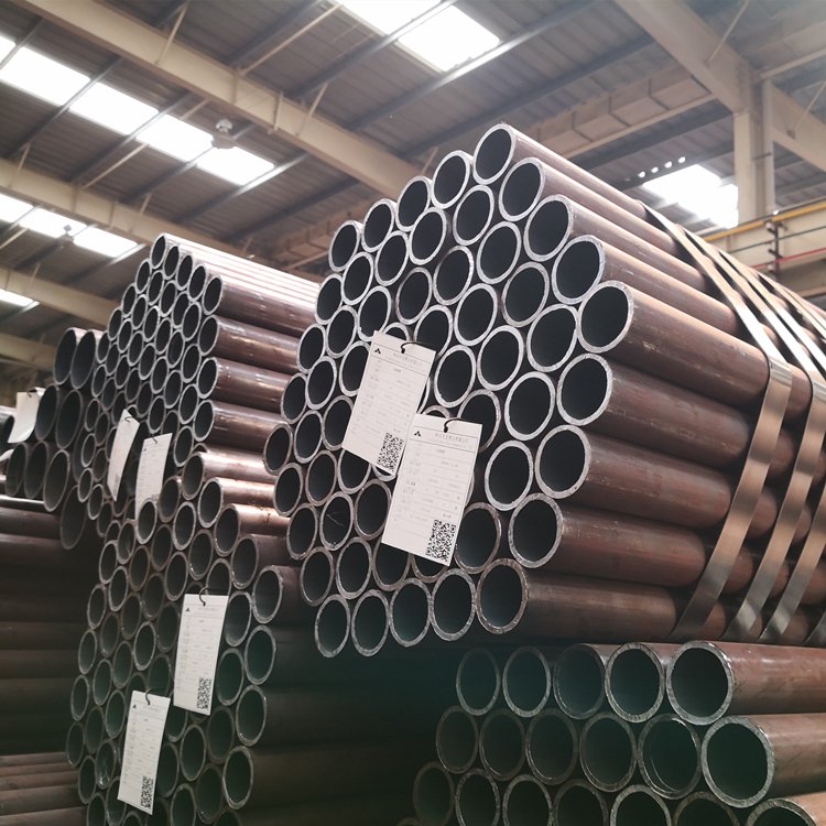 化肥設(shè)備用無縫鋼管